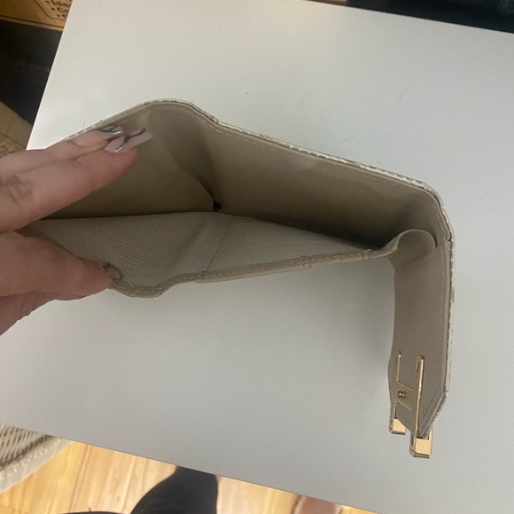 Halston mini wallet - Picture 4 of 5